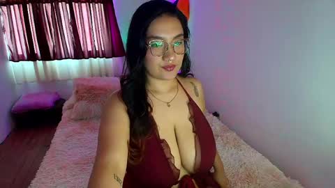 Snapshot of soph_antony chatting on April 2026 08:14:02 PM soph_antony online show from April 2026 08:14:02 PM