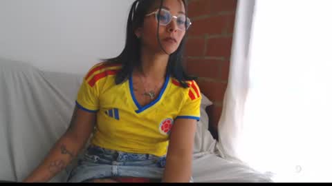 Snapshot of sophi_bonny chatting on June 2026 07:01:01 PM Sophi Bonny online show from June 2026 07:01:01 PM