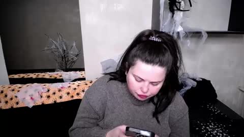 sophia__olsen online show from October 2025 06:59:01 AM