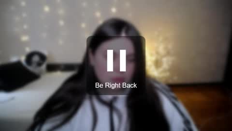 sophia__olsen online show from April 2026 07:45:01 AM