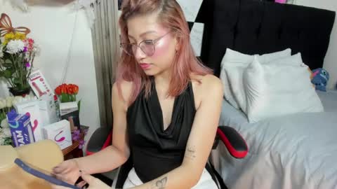 Snapshot of sophia_arevalo_ chatting on May 2026 01:22:02 AM Sophia online show from May 2026 01:22:02 AM