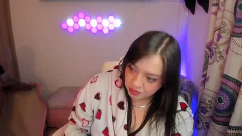 sophia_grants online show from April 2026 05:38:01 AM