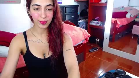Snapshot of sophia_greey chatting on May 2026 05:01:02 AM sophia_greey online show from May 2026 05:01:02 AM