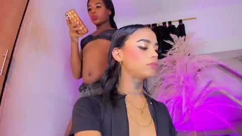 Snapshot of sophia_horny19 chatting on August 2026 10:32:01 AM sophia_horny19 online show from August 2026 10:32:01 AM
