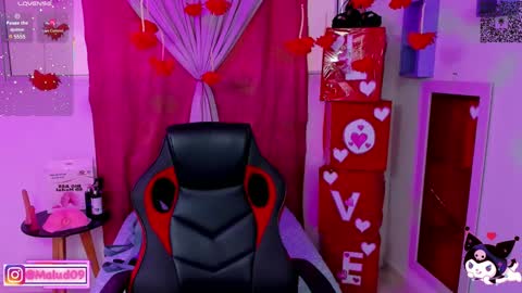 sophia_milano online show from February 2025 12:22:02 PM