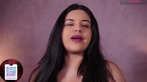 Snapshot of sophia_wilsonn_ chatting on July 2026 09:51:02 AM Sofi online show from July 2026 09:51:02 AM