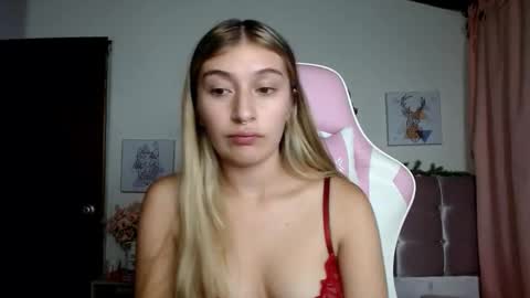 SophiaLee online show from March 2026 12:58:02 AM