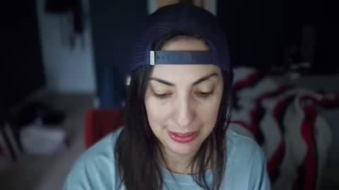 sophiadover online show from April 2026 02:43:02 PM