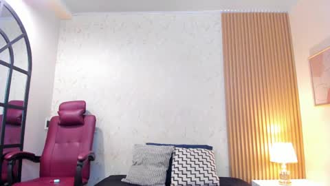 Sophia online show from April 2026 12:08:02 PM