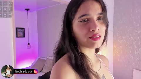 Sophia  online show from November 2025 05:07:02 AM