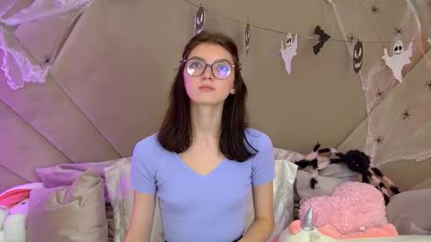 SophiaProve online show from October 2025 05:31:02 PM