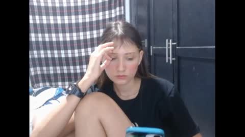 Snapshot of sophie_cutexx chatting on October 2025 12:11:01 AM sophie online show from October 2025 12:11:01 AM