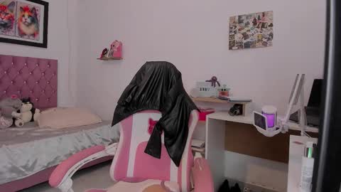 sophie doll online show from January 2026 05:51:02 PM