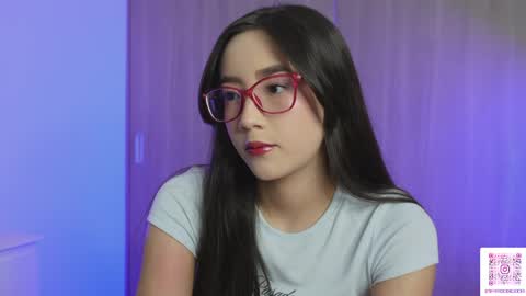 Sophie or Sof online show from March 2026 10:54:01 PM