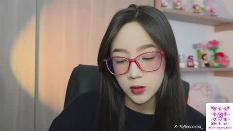 Snapshot of sophie_lii chatting on June 2026 09:15:02 PM Sophie or Sof online show from June 2026 09:15:02 PM