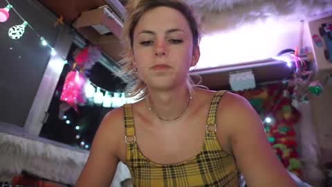 derpy derpington online show from February 2025 05:13:02 AM