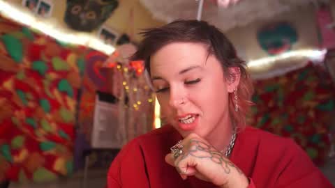 derpy derpington online show from November 2025 04:34:01 AM