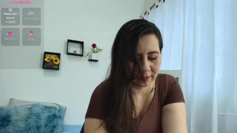 SOPHIE TYLER online show from July 2026 01:26:01 PM