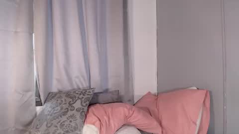 sophie_w1 online show from July 2026 04:39:33 PM