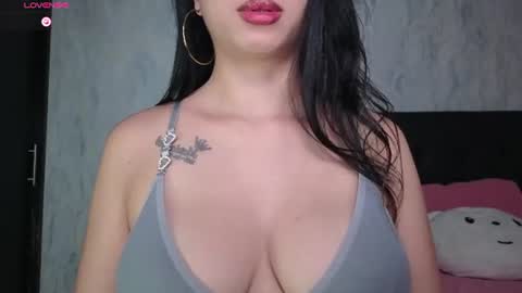 Snapshot of sophie_x1 chatting on July 2026 01:09:02 AM Sophie online show from July 2026 01:09:02 AM
