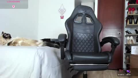 sophiebaker__ online show from June 2026 02:27:01 AM