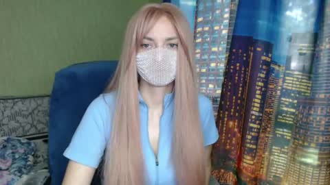 Sophie online show from June 2026 07:25:02 AM