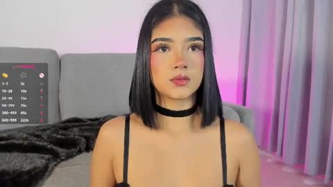 Snapshot of sophiecb chatting on June 2026 03:33:01 PM sophie online show from June 2026 03:33:01 PM