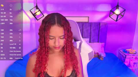         online show from December 2025 06:17:01 PM