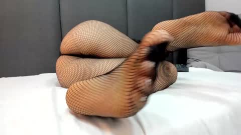 sophieharris__ online show from January 2025 02:30:02 AM