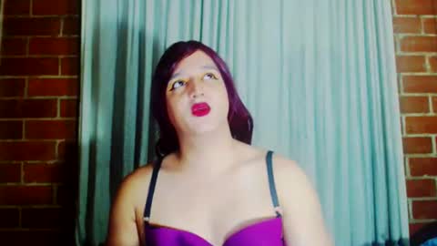 sophiehillsxo online show from December 2025 03:46:02 AM