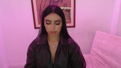Snapshot of sophielambert_ chatting on March 2026 09:58:02 PM Sophie online show from March 2026 09:58:02 PM