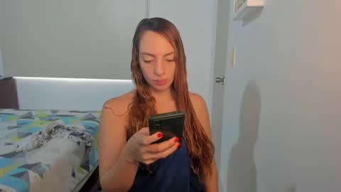 Sophia online show from February 2025 07:41:02 PM