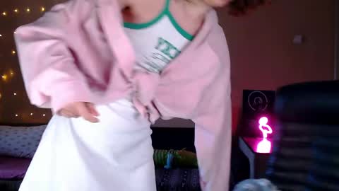 sophieleroux online show from April 2026 10:44:01 AM