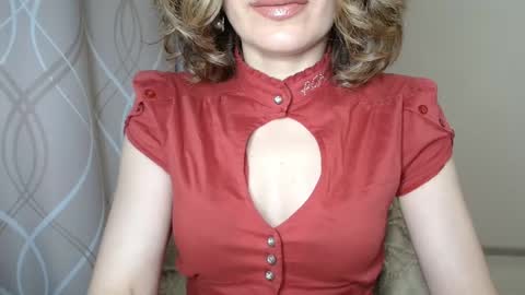 Sophiemisss online show from October 2025 04:15:02 PM
