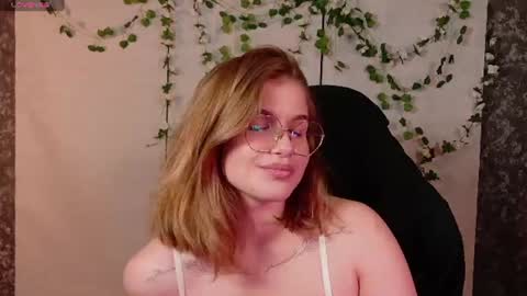 Sophie online show from June 2026 08:43:02 PM