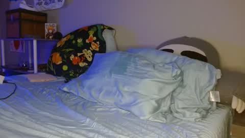 SophiePine online show from March 2026 12:16:01 AM