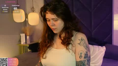 Sophie online show from April 2026 08:21:01 PM