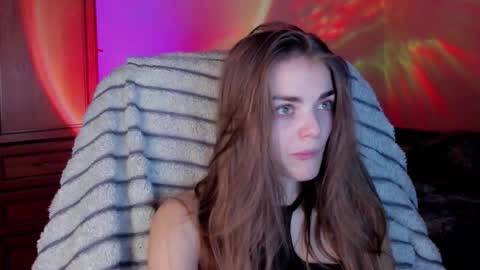 Sophie and my bestie Mandy    online show from November 2025 07:57:01 PM