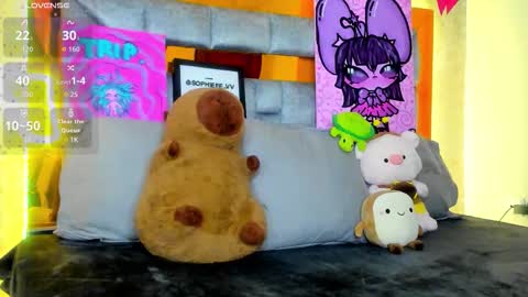   Sophie  online show from November 2025 08:19:01 PM