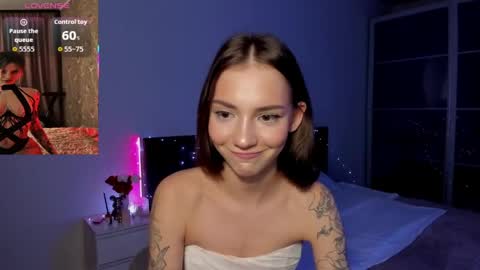 sophiewildcat online show from April 2026 12:30:02 AM