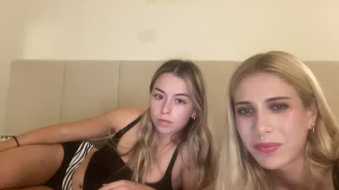 Snapshot of sophiexbree chatting on November 2025 03:39:01 AM sophiexbree online show from November 2025 03:39:01 AM