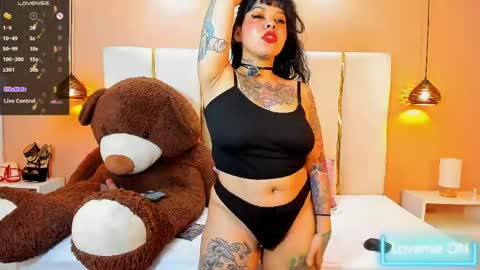 SOPHIE online show from April 2026 01:42:02 AM