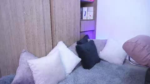 Sophiie online show from December 2025 11:55:02 PM