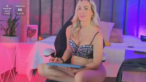 Sophi online show from July 2026 10:39:01 AM