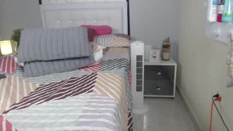 Sofia  online show from February 2025 01:02:02 AM