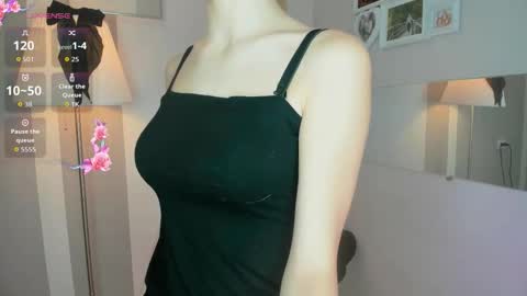 Diana online show from November 2025 08:31:01 AM