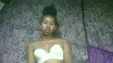 Snapshot of soriettezah chatting on February 2026 07:59:02 AM soriettezah online show from February 2026 07:59:02 AM