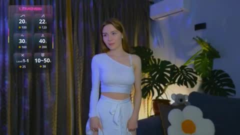 Adalinda online show from November 2025 03:37:02 PM