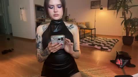 Snapshot of souleaterkira chatting on May 2026 12:19:01 AM Kira online show from May 2026 12:19:01 AM