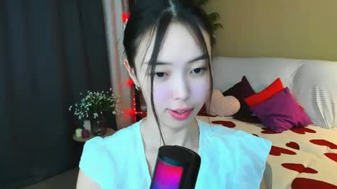 soulharmoonyy online show from April 2026 07:07:02 PM